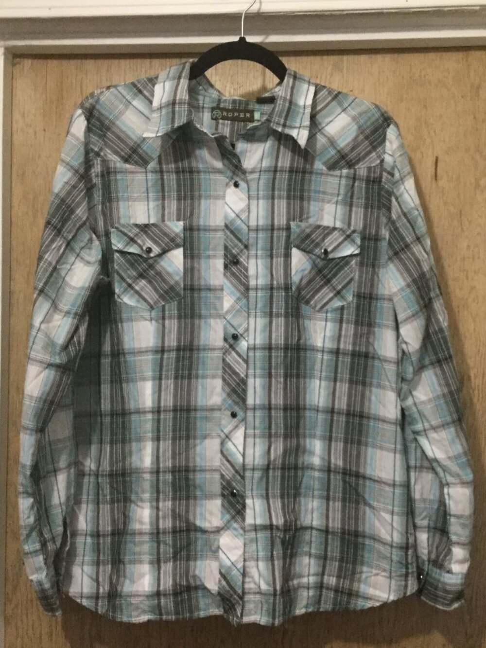 Roper western shirt size XL 23" pit to pit  plaid with black snaps